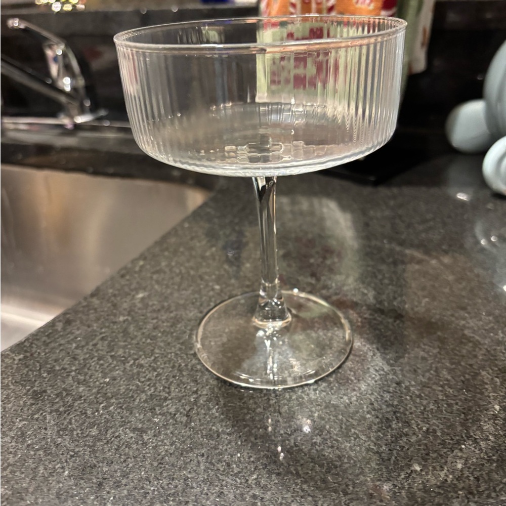 Elegant Clear Glass Coupe